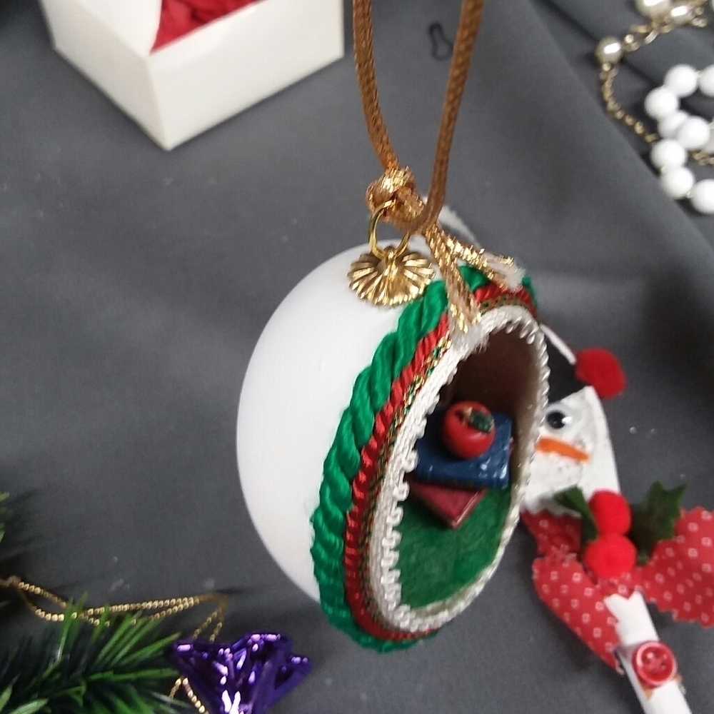 Holiday Decor Bundle - Picture 6 of 6